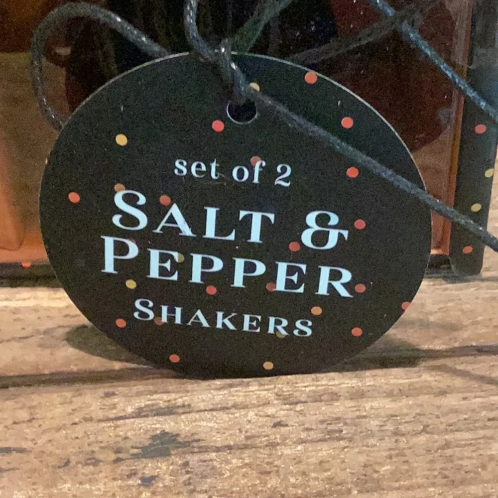 Halloween Black Cat Salt & pepper Shakers